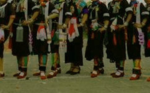 ����śr�����׽��Ɍ����~