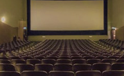 �Ӱ�M���t�^���300�֣����x5ƪ��