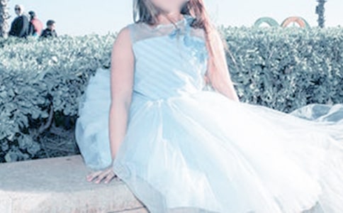 奇怪的花童話作文