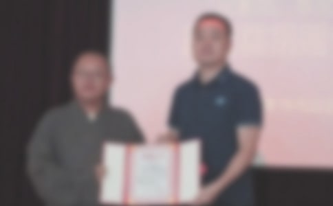 在救助貧困大學(xué)生捐贈儀式上的發(fā)言