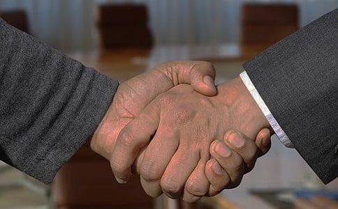 電信局大客戶部副經(jīng)理的述職報(bào)告