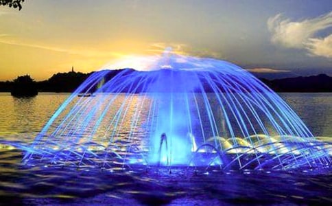 ��Ȫ�cˮ����3ƪ