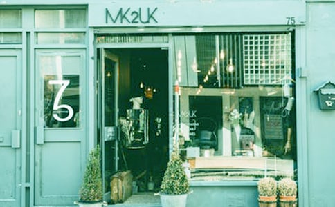 ���C�ϻ��(d��ng)�f�n��:�����̵�