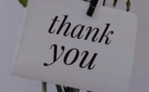 �x�����x���и����ҵ�����Ҳӳ�r������Ӱ����